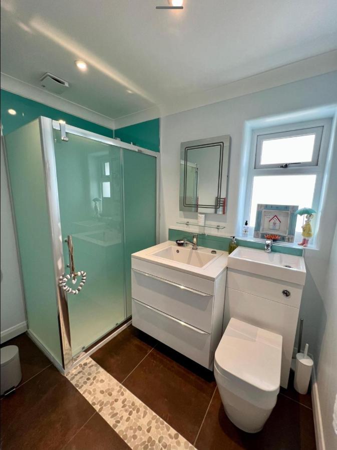 Seaspot Is A 1 Bed Annex Ground Floor Apartment At Stunning Broadsands Beach Nr Brixham! Churston Ferrers Экстерьер фото